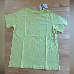 BNWT Nike Boy’s Neon Short-Sleeve Logo Tee